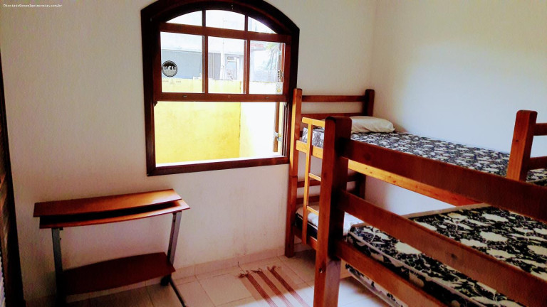 Imagem Casa com 4 Quartos à Venda, 175 m² em Balneário Oásis - Peruíbe