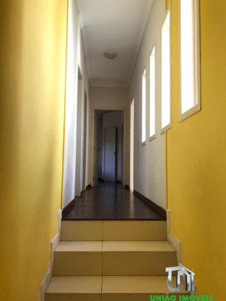 Imagem Casa com 3 Quartos à Venda, 245 m² em Jardim América - Bragança Paulista Imagem Casa com 3 Quartos à Venda, 245 m² em Jardim América - Bragança Paulista