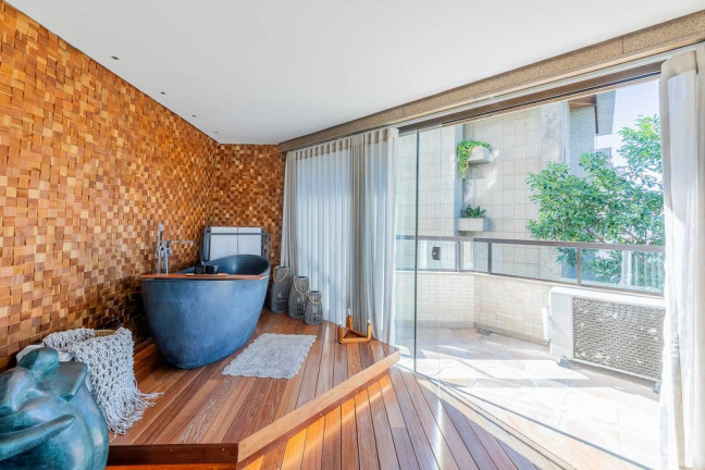 Imagem Apartamento com 4 Quartos à Venda, 405 m² em Moinhos De Vento - Porto Alegre