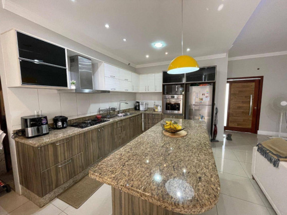 Imagem Casa com 3 Quartos à Venda, 138 m² em Jardim Belvedere - Volta Redonda Imagem Casa com 3 Quartos à Venda, 138 m² em Jardim Belvedere - Volta Redonda