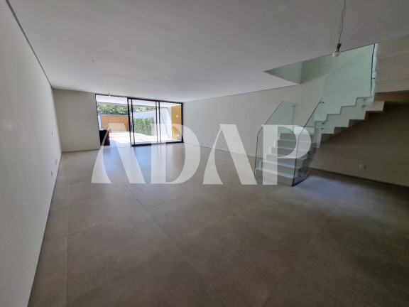 Imagem Casa com 4 Quartos à Venda, 490 m² em Barra Da Tijuca - Rio De Janeiro Imagem Casa com 4 Quartos à Venda, 490 m² em Barra Da Tijuca - Rio De Janeiro