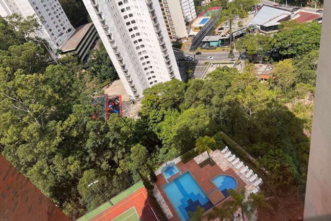 Imagem Imóvel com 3 Quartos à Venda, 176 m² em Vila Suzana - São Paulo Imagem Imóvel com 3 Quartos à Venda, 176 m² em Vila Suzana - São Paulo