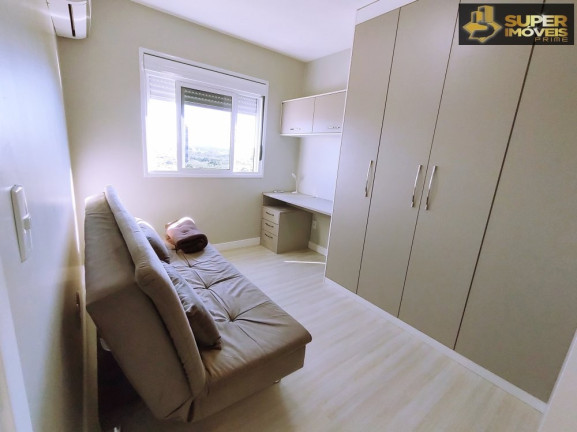 Imagem Apartamento com 2 Quartos à Venda, 70 m² em Três Vendas - Pelotas