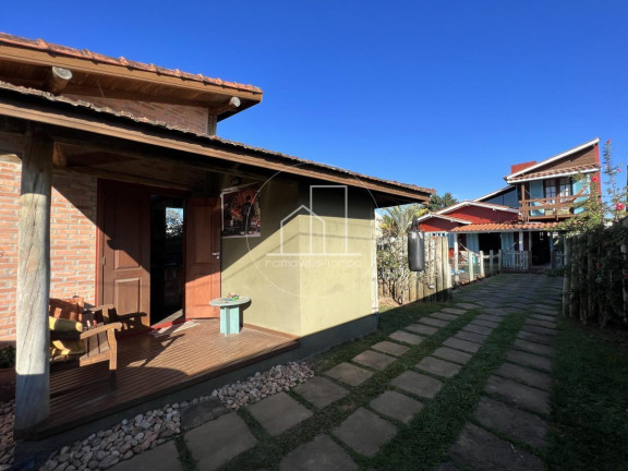 Imagem Casa com 3 Quartos à Venda, 150 m² em São João Do Rio Vermelho - Florianópolis