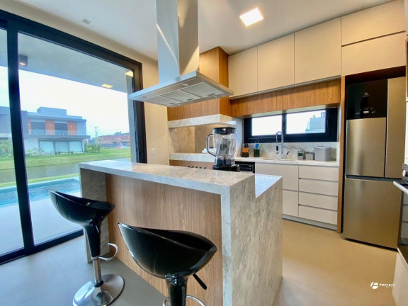 Imagem Casa de Condomínio com 4 Quartos à Venda, 285 m² em Xangri-la - Xangri-lá Imagem Casa de Condomínio com 4 Quartos à Venda, 285 m² em Xangri-la - Xangri-lá