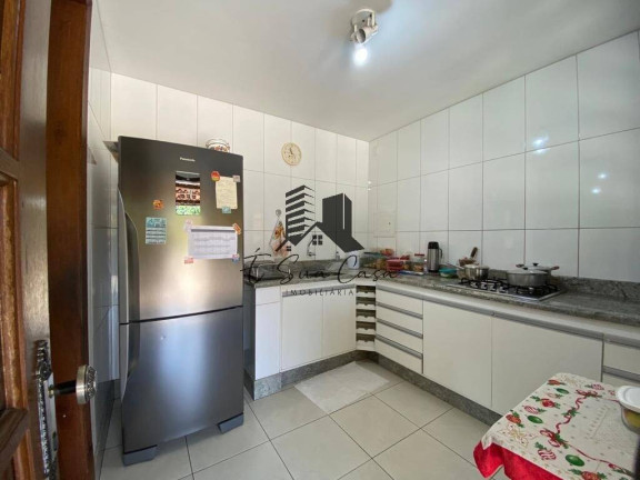 Imagem Casa com 4 Quartos à Venda, 208 m² em Bandeirantes (pampulha) - Belo Horizonte Imagem Casa com 4 Quartos à Venda, 208 m² em Bandeirantes (pampulha) - Belo Horizonte