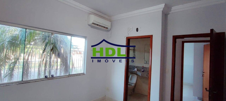 Imagem Casa com 3 Quartos à Venda, 360 m² em Jardim Frei Leopoldo - Hidrolândia