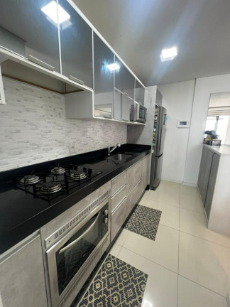 Imagem Apartamento com 2 Quartos à Venda, 74 m² em Kobrasol - São José