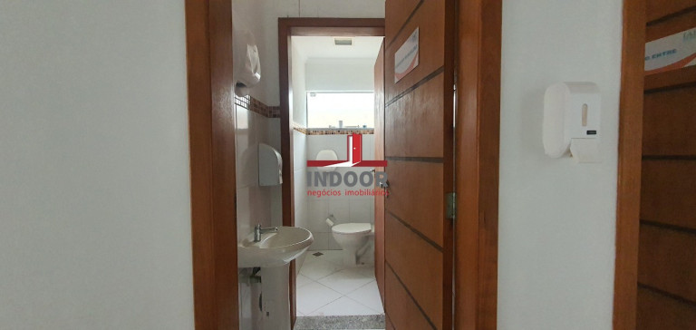 Imagem Sala Comercial à Venda, 306 m² em Jardim Terras De São João - Jacareí Imagem Sala Comercial à Venda, 306 m² em Jardim Terras De São João - Jacareí