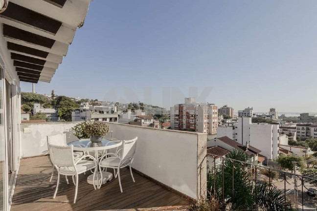 Imagem Imóvel com 3 Quartos à Venda, 150 m² em Menino Deus - Porto Alegre