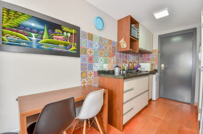 Imagem Apartamento com 1 Quarto à Venda, 17 m² em Centro - Curitiba Imagem Apartamento com 1 Quarto à Venda, 17 m² em Centro - Curitiba