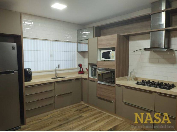 Imagem Casa com 4 Quartos à Venda, 390 m² em Condomínio Belvedere - Cuiabá Imagem Casa com 4 Quartos à Venda, 390 m² em Condomínio Belvedere - Cuiabá