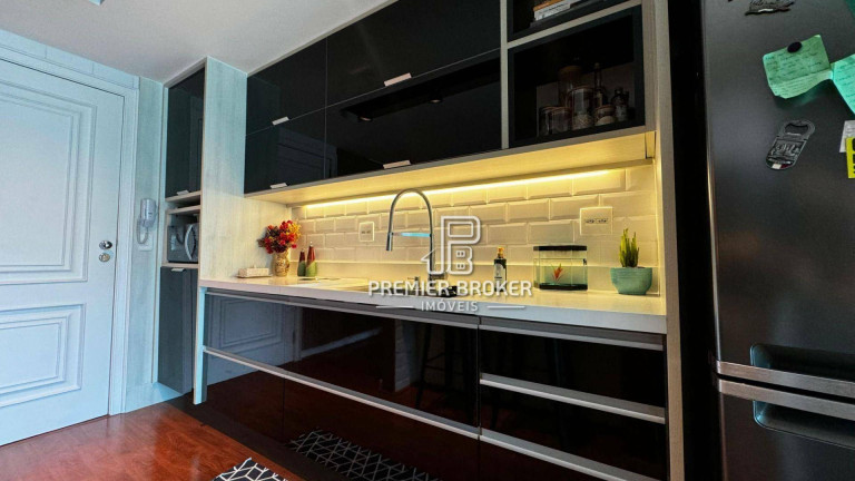 Imagem Apartamento com 2 Quartos à Venda, 107 m² em Alto - Teresópolis Imagem Apartamento com 2 Quartos à Venda, 107 m² em Alto - Teresópolis