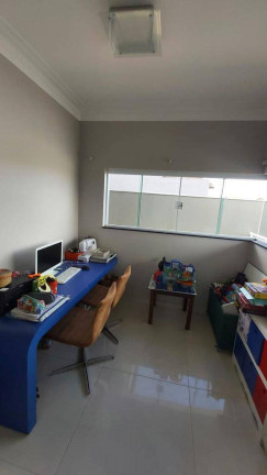 Imagem Casa com 3 Quartos à Venda, 640 m² em Centro - Sorocaba Imagem Casa com 3 Quartos à Venda, 640 m² em Centro - Sorocaba