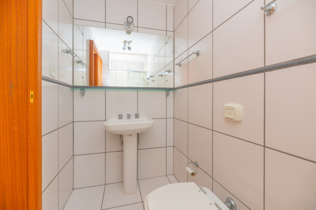 Imagem Imóvel com 2 Quartos à Venda, 76 m² em Tristeza - Porto Alegre Imagem Imóvel com 2 Quartos à Venda, 76 m² em Tristeza - Porto Alegre
