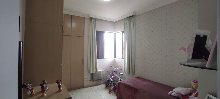 Imagem Imóvel com 4 Quartos à Venda, 237 m² em Graças - Recife Imagem Imóvel com 4 Quartos à Venda, 237 m² em Graças - Recife