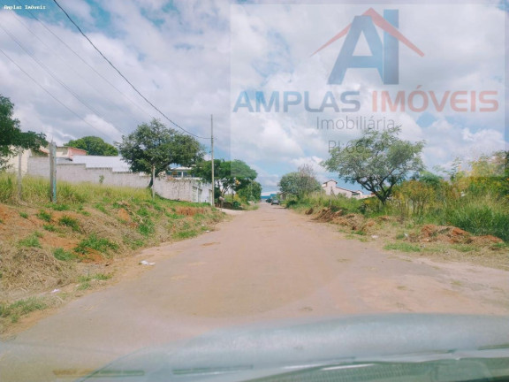 Imagem Terreno à Venda, 360 m² em Mateus Leme