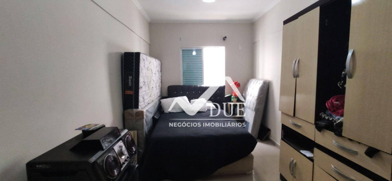 Imagem Casa com 3 Quartos à Venda, 145 m² em Macuco - Santos