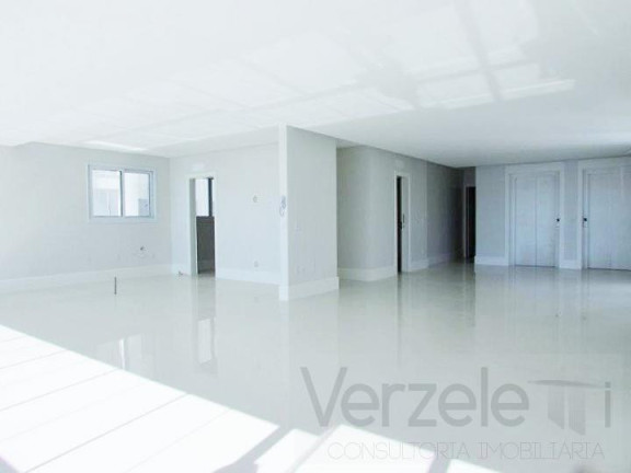 Imagem Apartamento com 4 Quartos à Venda, 237 m² em Centro - Balneário Camboriú Imagem Apartamento com 4 Quartos à Venda, 237 m² em Centro - Balneário Camboriú