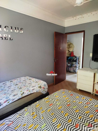 Imagem Imóvel com 3 Quartos à Venda, 1.800 m² em Caxambu - Jundiaí Imagem Imóvel com 3 Quartos à Venda, 1.800 m² em Caxambu - Jundiaí