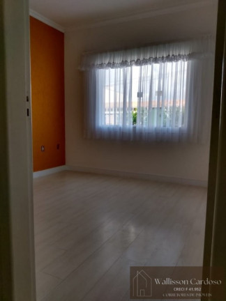 Imagem Casa com 3 Quartos à Venda, 175 m² em Areias - Camboriú Imagem Casa com 3 Quartos à Venda, 175 m² em Areias - Camboriú