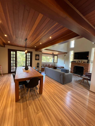 Imagem Casa com 3 Quartos à Venda, 158 m² em Vila Inglesa - Campos Do Jordão Imagem Casa com 3 Quartos à Venda, 158 m² em Vila Inglesa - Campos Do Jordão