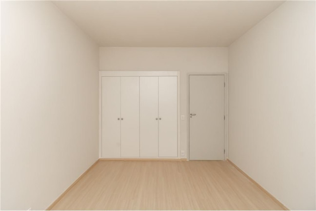 Imagem Apartamento com 2 Quartos à Venda, 99 m² em  Moema  -  São Paulo 