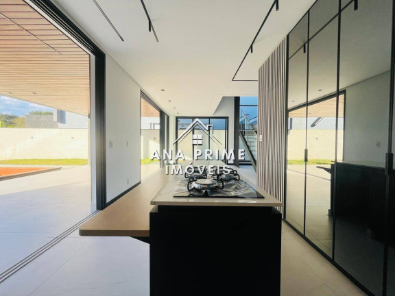 Imagem Sobrado com 4 Quartos à Venda, 460 m² em Urbanova - São José Dos Campos