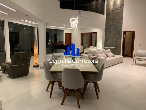Casa com 6 Quartos à Venda, 390 m² em Vila Velha - Santana De Parnaíba