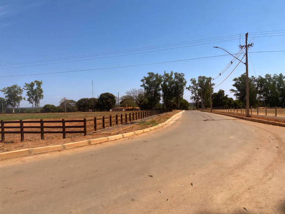Imagem Fazenda à Venda, 8.000 m² em Cuiabá Imagem Fazenda à Venda, 8.000 m² em Cuiabá
