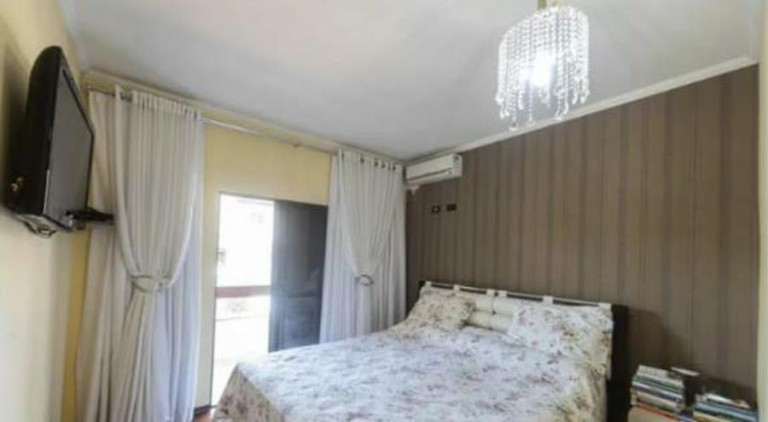 Imagem Sobrado com 3 Quartos à Venda, 150 m² em Penha - São Paulo Imagem Sobrado com 3 Quartos à Venda, 150 m² em Penha - São Paulo
