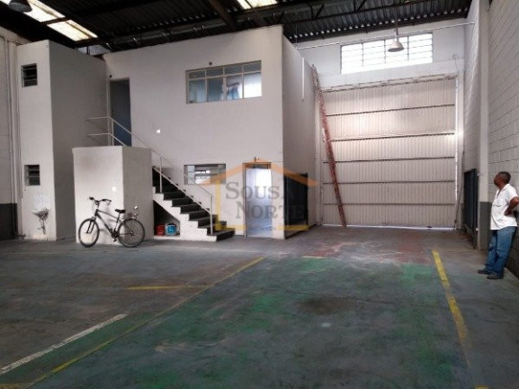Imagem Galpão para Alugar, 710 m² em Vila Guilherme - São Paulo Imagem Galpão para Alugar, 710 m² em Vila Guilherme - São Paulo