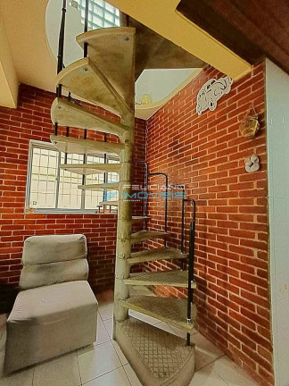 Imagem Sobrado com 5 Quartos à Venda, 280 m² em Canto Do Forte - Praia Grande