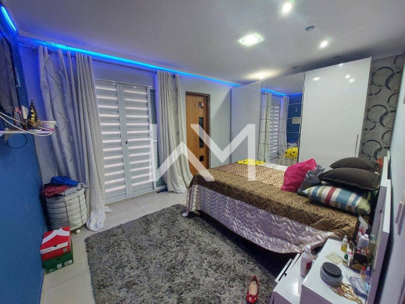 Imagem Casa com 4 Quartos à Venda, 250 m² em Jardim Bela Vista - Guarulhos Imagem Casa com 4 Quartos à Venda, 250 m² em Jardim Bela Vista - Guarulhos