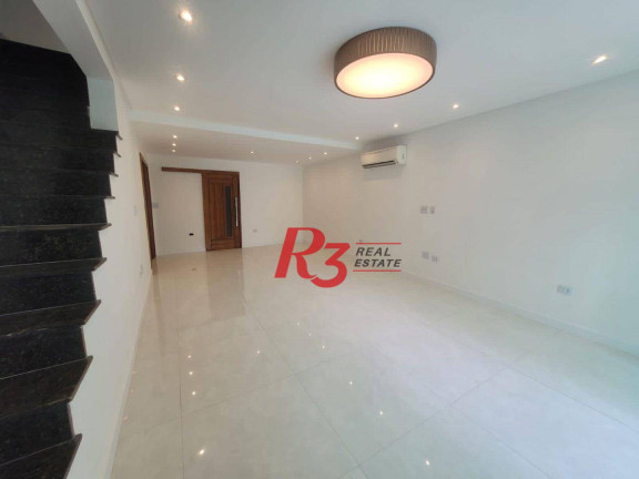 Imagem Casa com 3 Quartos à Venda, 278 m² em Gonzaga - Santos Imagem Casa com 3 Quartos à Venda, 278 m² em Gonzaga - Santos