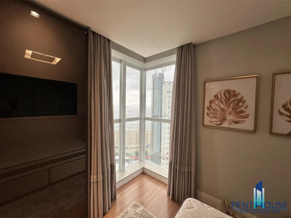 Imagem Apartamento com 3 Quartos à Venda, 153 m² em Centro - Balneário Camboriú