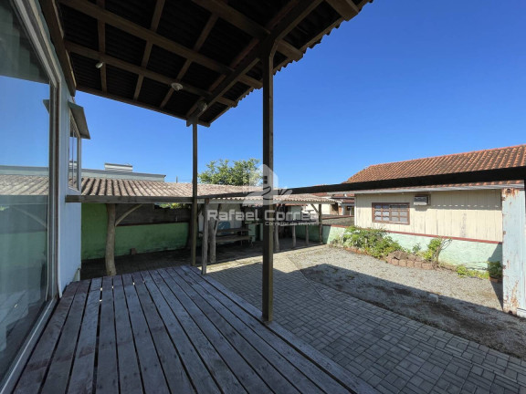 Imagem Casa com 2 Quartos à Venda, 325 m² em Salinas - Balneário Barra Do Sul Imagem Casa com 2 Quartos à Venda, 325 m² em Salinas - Balneário Barra Do Sul