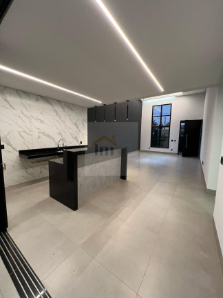 Imagem Casa com 3 Quartos à Venda, 177 m² em Residencial Center Ville - Goiânia
