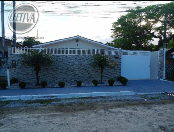 Imagem Casa com 6 Quartos à Venda, 255 m² em Praia De Leste - Pontal Do Paraná Imagem Casa com 6 Quartos à Venda, 255 m² em Praia De Leste - Pontal Do Paraná