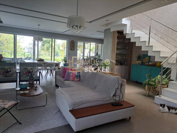 Casa de Condomínio com 5 Quartos para Alugar, 320 m² em Urbanova - São José Dos Campos