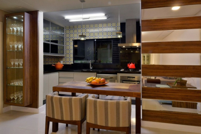 Imagem Apartamento com 2 Quartos à Venda, 145 m² em Centro - Balneário Camboriú Imagem Apartamento com 2 Quartos à Venda, 145 m² em Centro - Balneário Camboriú