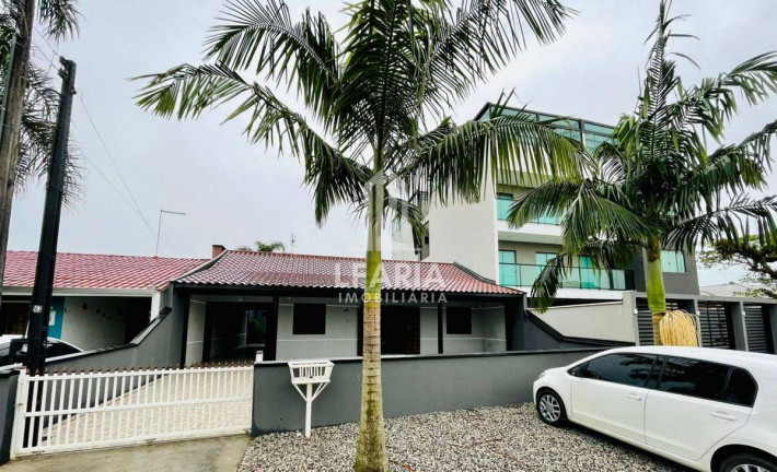 Imagem Casa com 3 Quartos à Venda, 120 m² em Sai Mirim - Itapoá Imagem Casa com 3 Quartos à Venda, 120 m² em Sai Mirim - Itapoá