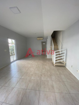Casa de Condomínio com 3 Quartos à Venda, 158 m² em Recreio Dos Bandeirantes - Rio De Janeiro