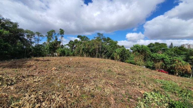 Terreno em Condomínio à Venda, 3.203 m² em Parque Primavera - Carapicuíba