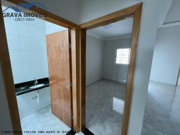 Imagem Casa com 3 Quartos à Venda, 180 m² em Parque São Pedro - Sarandi Imagem Casa com 3 Quartos à Venda, 180 m² em Parque São Pedro - Sarandi