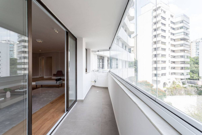 Imagem Apartamento com 4 Quartos à Venda, 306 m² em Sumaré - São Paulo