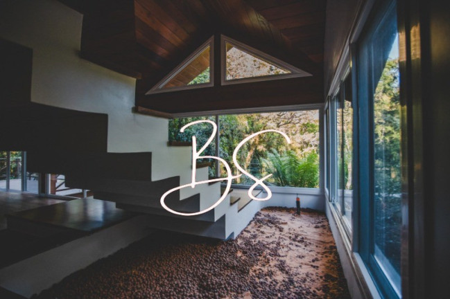 Imagem Casa com 4 Quartos à Venda, 1.146 m² em Centro - Gramado Imagem Casa com 4 Quartos à Venda, 1.146 m² em Centro - Gramado