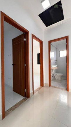 Imagem Casa com 2 Quartos à Venda, 55 m² em Maracanã - Praia Grande Imagem Casa com 2 Quartos à Venda, 55 m² em Maracanã - Praia Grande