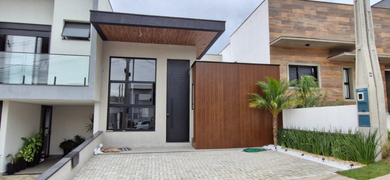 Imagem Casa com 3 Quartos à Venda, 117 m² em Horto Florestal - Sorocaba Imagem Casa com 3 Quartos à Venda, 117 m² em Horto Florestal - Sorocaba
