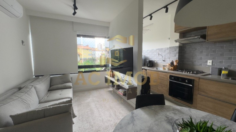 Imagem Imóvel com 1 Quarto para Alugar, 43 m² em Garibaldi - Salvador Imagem Imóvel com 1 Quarto para Alugar, 43 m² em Garibaldi - Salvador